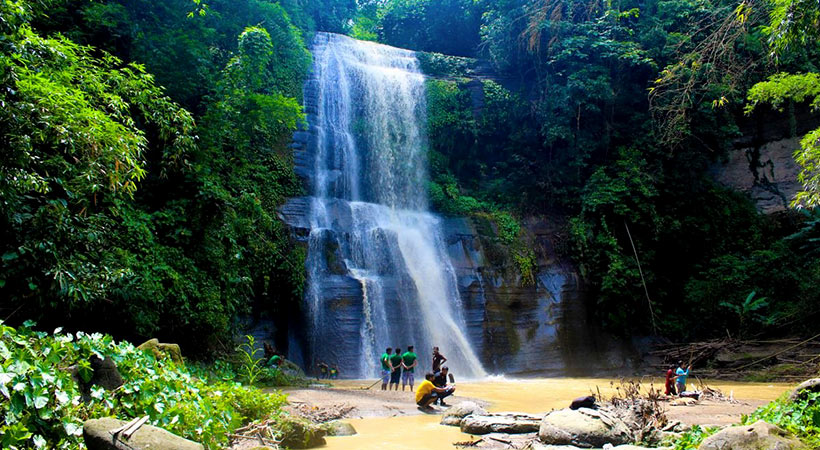 Humhum Waterfalls (হামহাম ঝর্ণা)