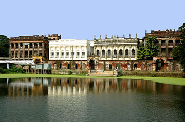 Baliati Palace, Manikganj (বালিয়াটি জমিদার বাড়ি)
