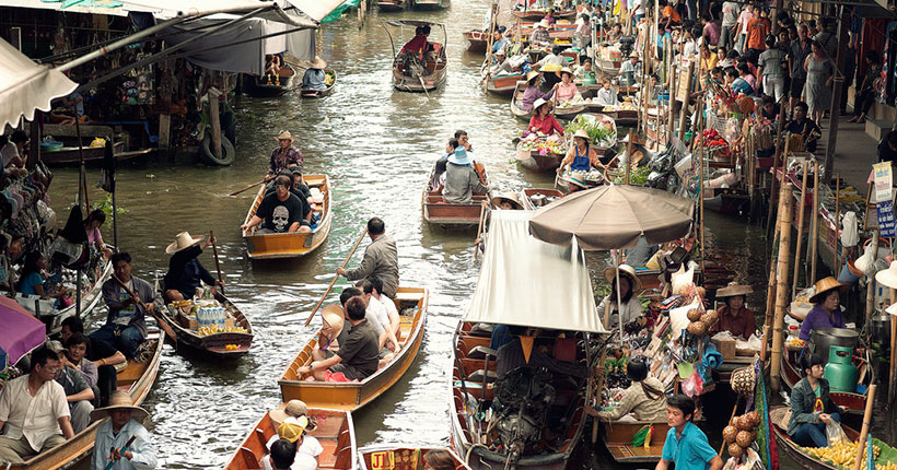 damnoen-saduak-floating-market-thailand-01
