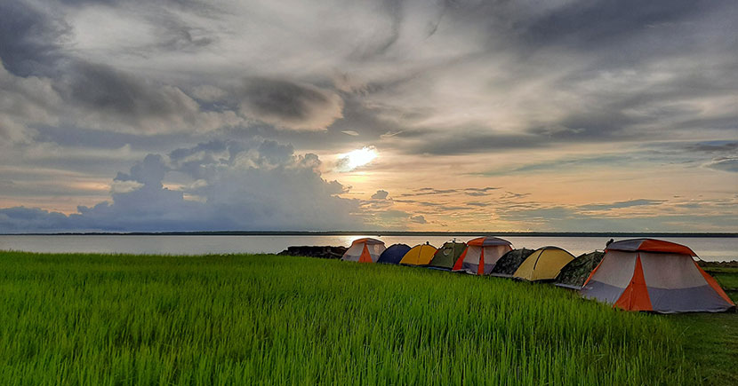 monpura-island-camping