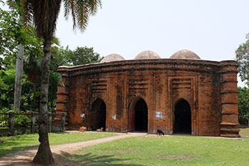Nine Dome Mosque, Bagerhat (নয় গম্বুজ মসজিদ, বাগেরহাট)