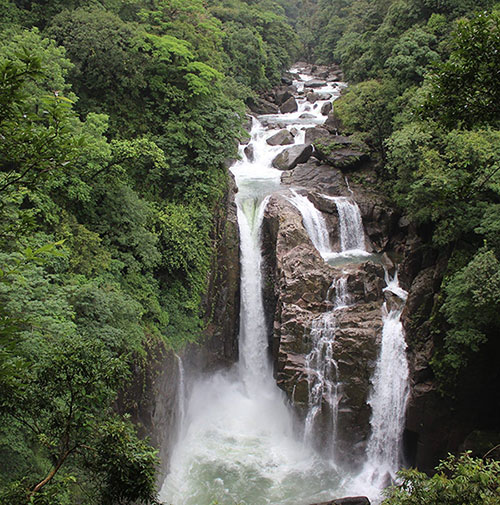 Pengshohrew Waterfall