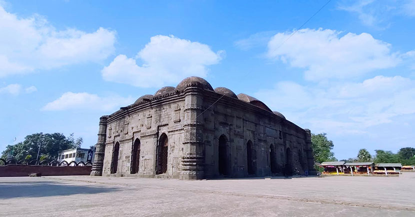 Orqadan qizlar (foto XXX) Qizlik pornosini buzish