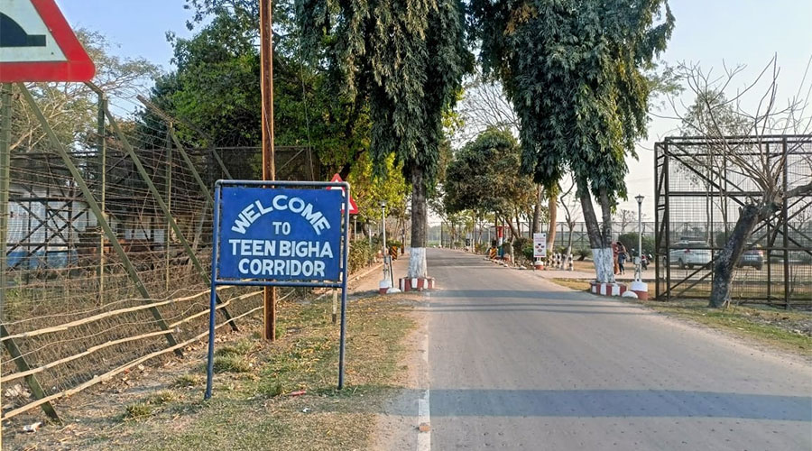 Baxtli yakun bilan massaj (rus pornosi)